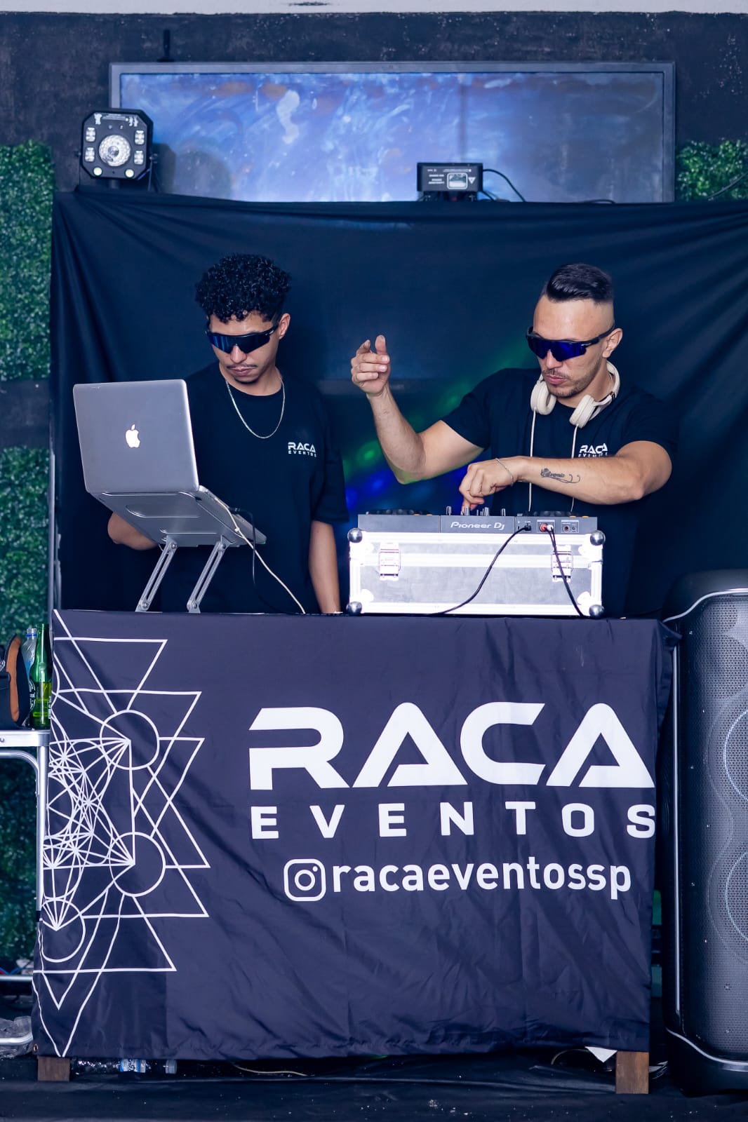 DJ Show